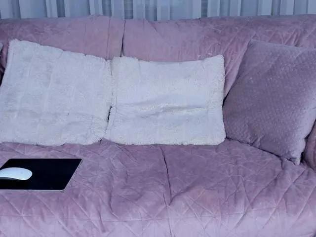 anabrown from BongaCams