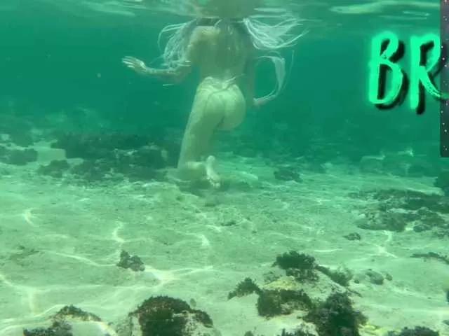 Discover Anuskatz, she wants to masturbate for you Anuskatz from BongaCams