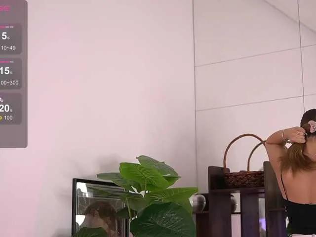 AvaReed from BongaCams