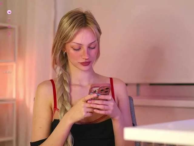 babeholly from BongaCams