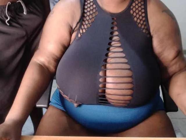 Try slutty slut Bigboobscoupls bigboobscoupls from BongaCams