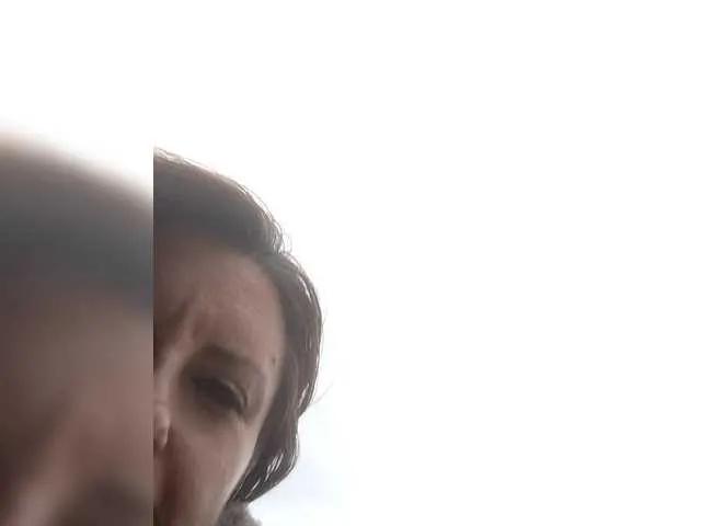 Watch Erine9900, she wants to masturbate for you Erine9900 from BongaCams