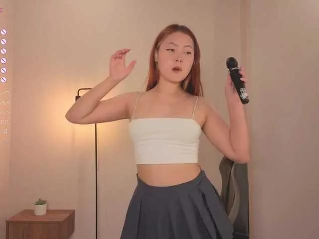 Sweet French-Eyes wants you to fuck her body now French-Eyes from BongaCams