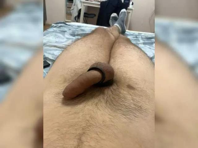 Garrr136 from BongaCams