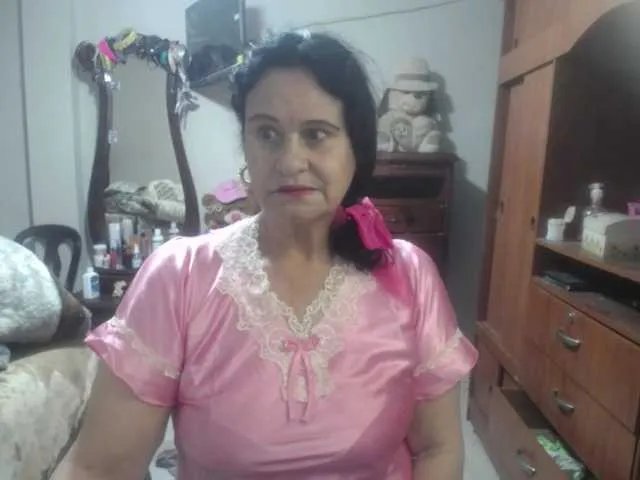 jazmin-mature from BongaCams