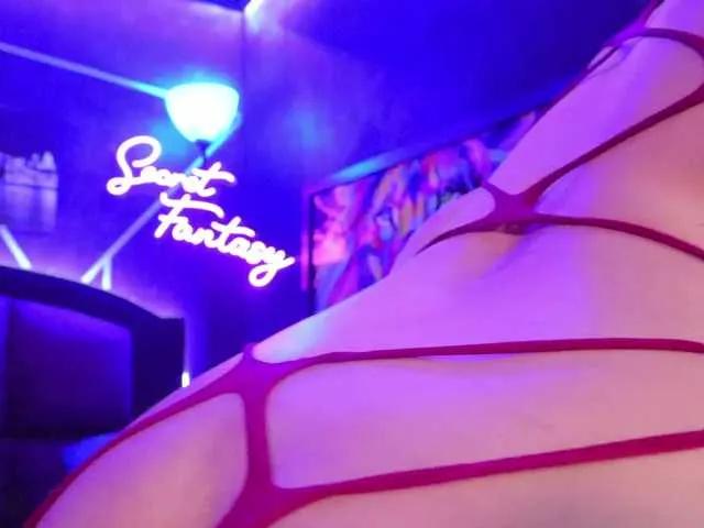 KikiandMax from BongaCams