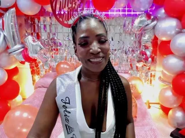 Naked Kimmturner wants you to fuck her body now Kimmturner from BongaCams