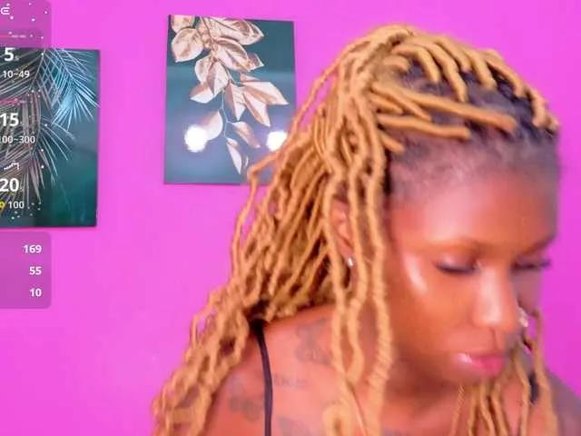 kinkyandsavage from BongaCams