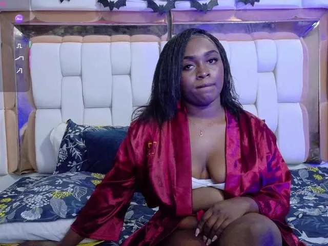 Discover Loveebonyyjuices, she wants to masturbate for you loveebonyyjuices from BongaCams