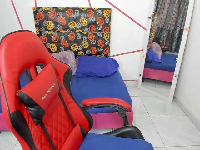 Masturbate to NathyNatasha, she wants to masturbate for you NathyNatasha from BongaCams