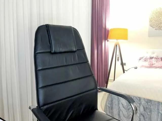 Explore 48 years old Olga1W from BongaCams Olga1W from BongaCams