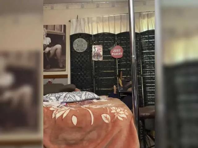 Masturbate to 43 years old Prurient-Gem from BongaCams Prurient-Gem from BongaCams