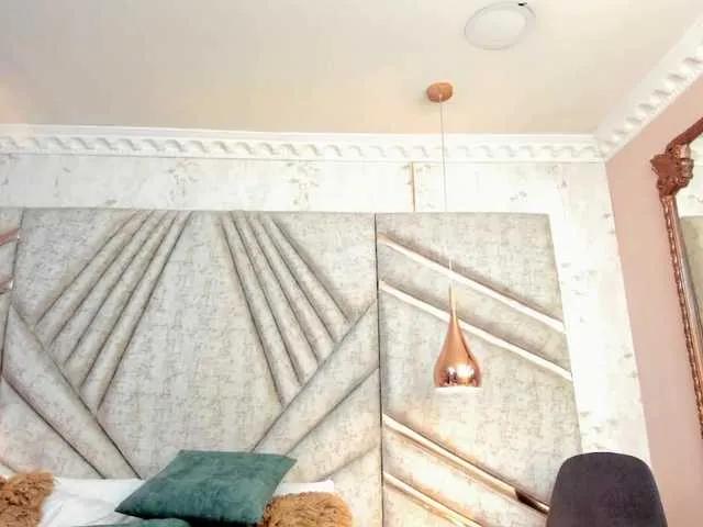 Naked RousseWalker wants you to fuck her body now RousseWalker from BongaCams