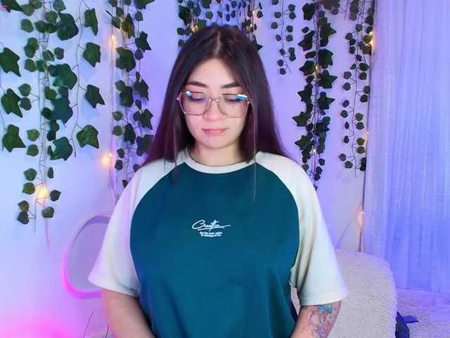 Slutty Samii-Evans wants you to fuck her body now Samii-Evans from BongaCams