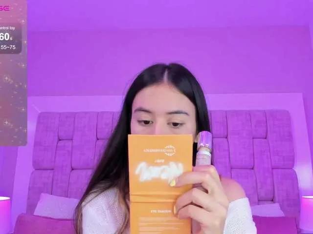 Watch SashaCollinss, she wants to masturbate for you SashaCollinss from BongaCams