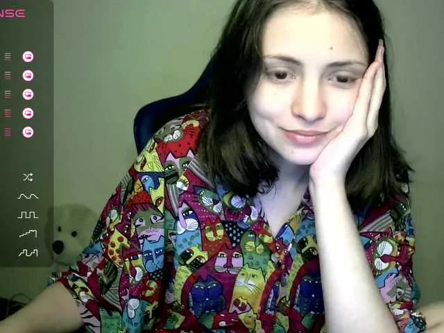 Masturbate to SilverSaya, she wants to masturbate for you SilverSaya from BongaCams