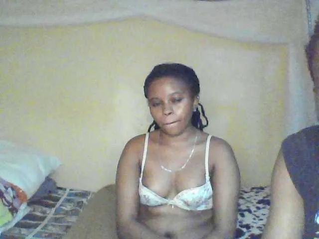 sweetdickpussy2 from BongaCams