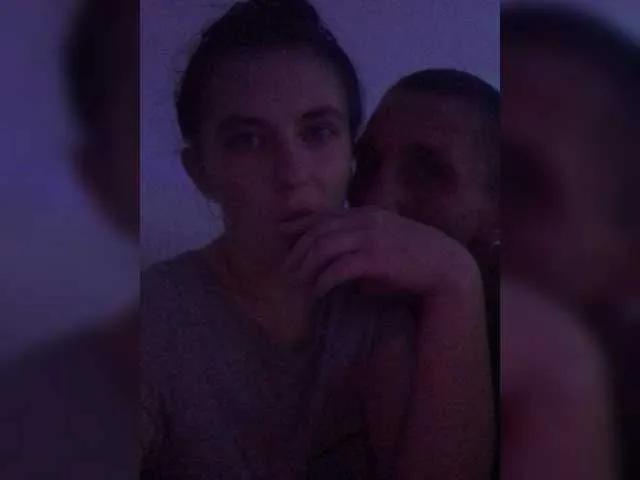 Twolatte1520 from BongaCams