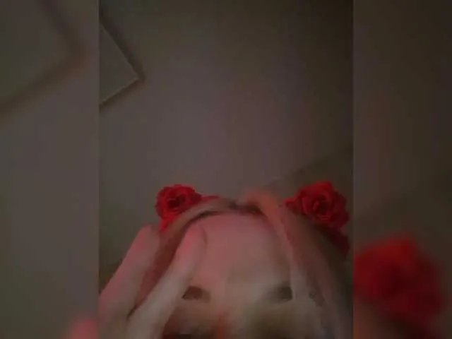 VirginiaSlims00 from BongaCams