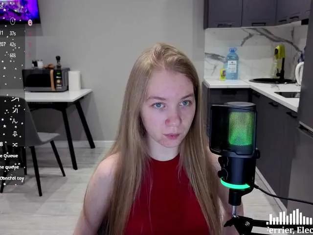 Vita-min-4ik from BongaCams