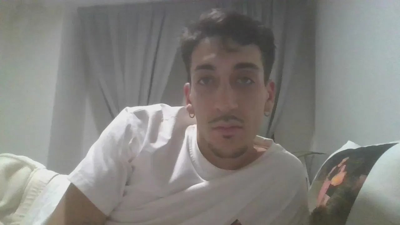 Angelprivvt from Cam4