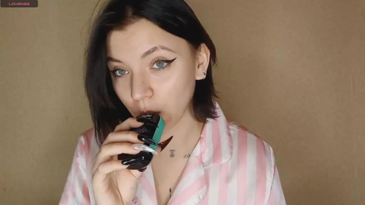 AshleyEddy from Cam4