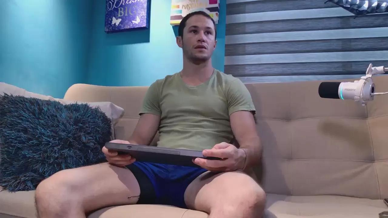 Axelfairchaild from Cam4