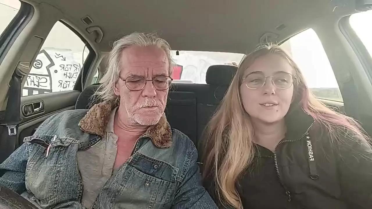 bdsmpaarohnegr1 from Cam4