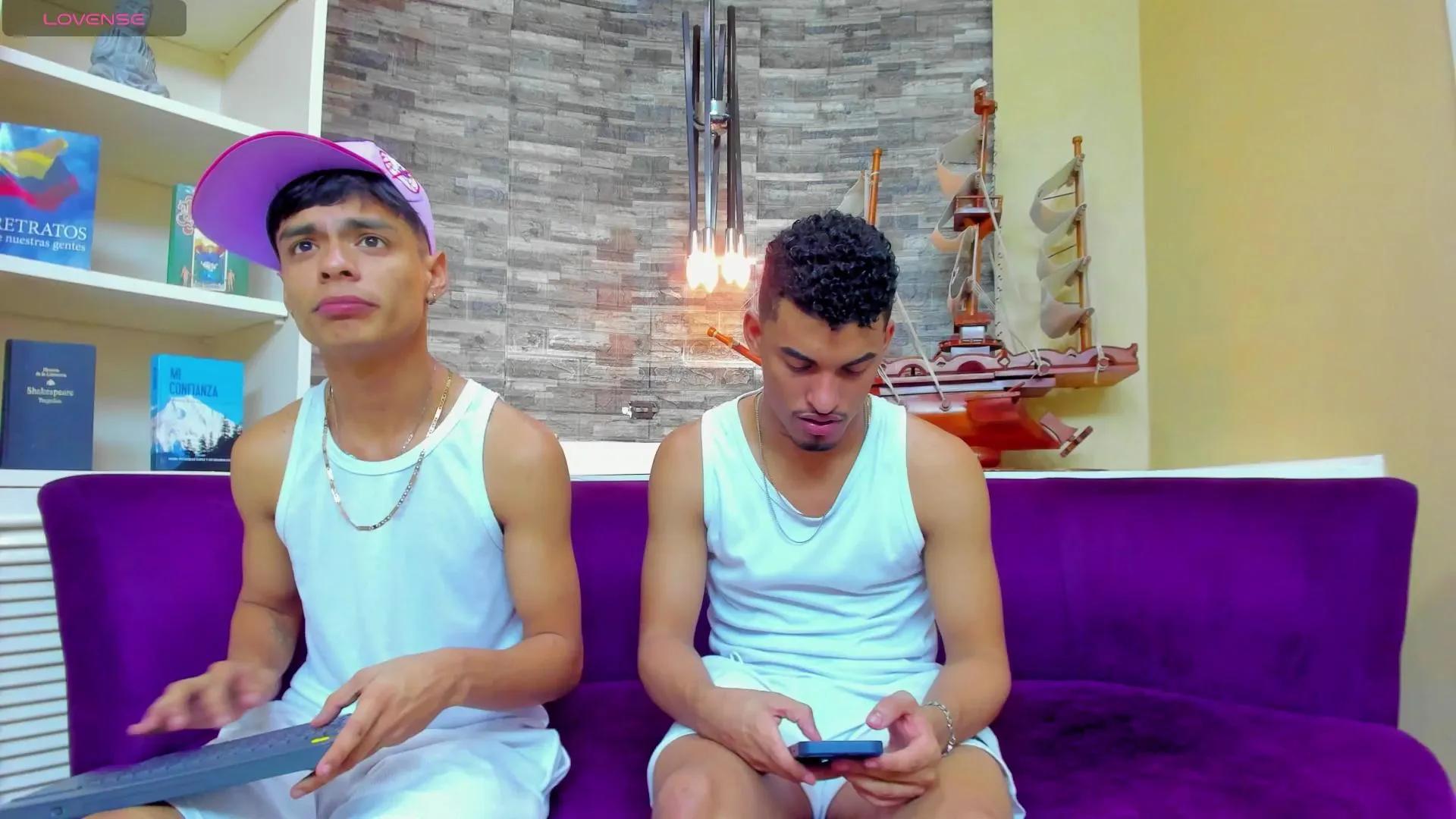 Explore 20 years old BrownieLoverss from Cam4 BrownieLoverss from Cam4