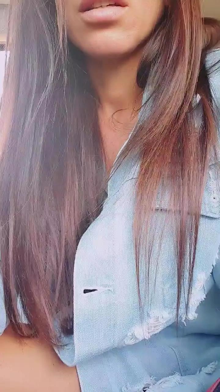 fragile7883 from Cam4