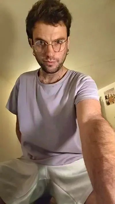 frenchyhothairy from Cam4