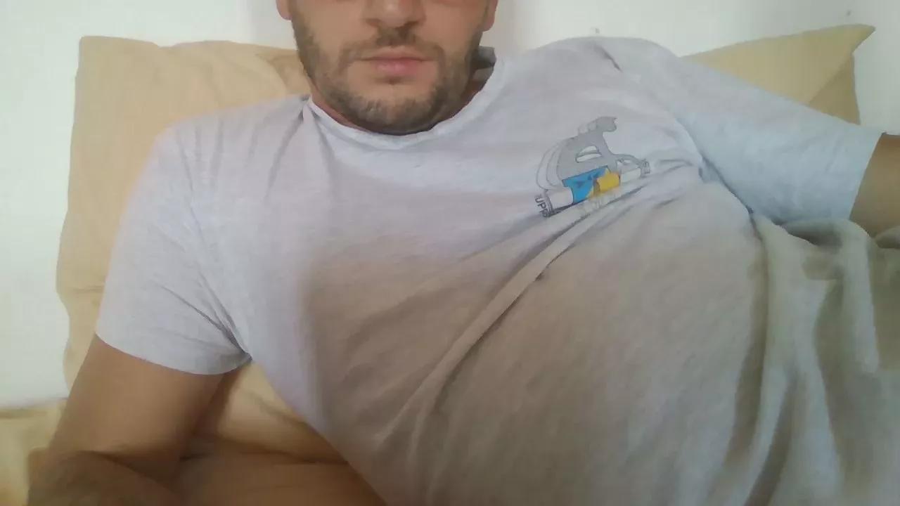 Slutty GiacoCasti wants you to fuck his body now GiacoCasti from Cam4