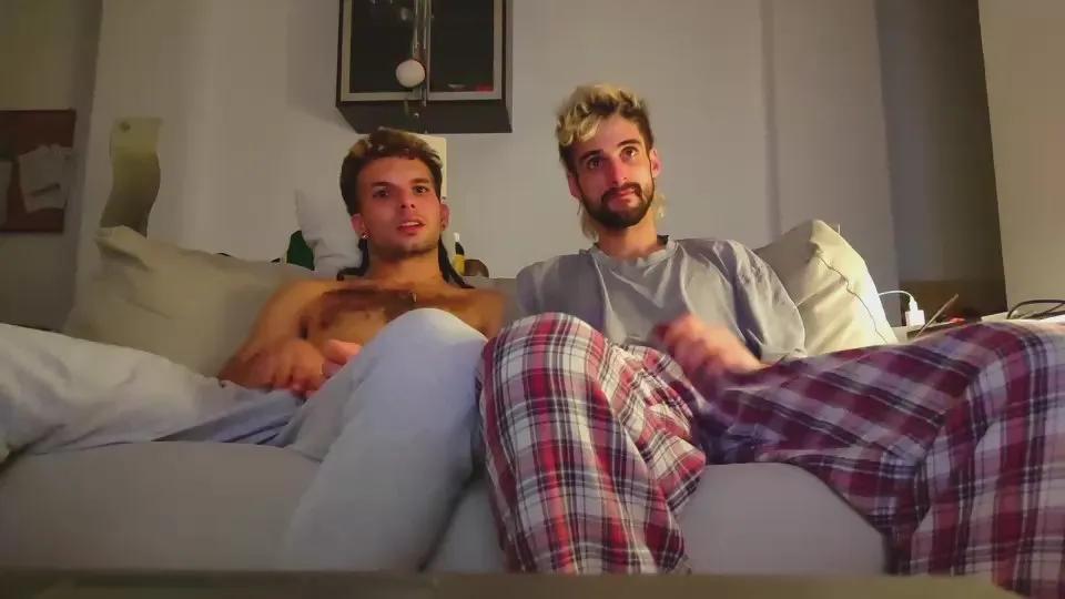 Watch 20 years old GuilleYLeo from Cam4 GuilleYLeo from Cam4