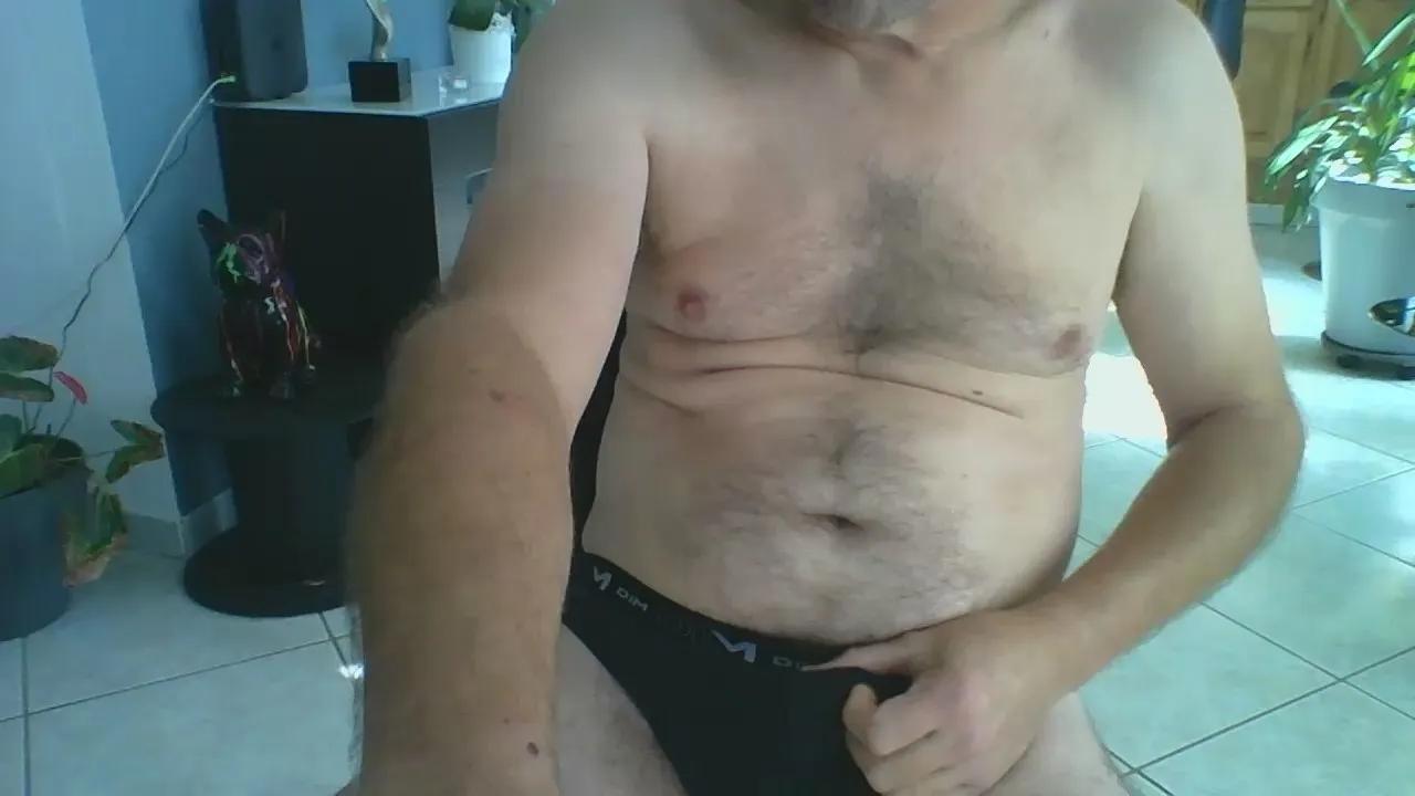 Discover sexy camwhore Jaidesenvies2 jaidesenvies2 from Cam4