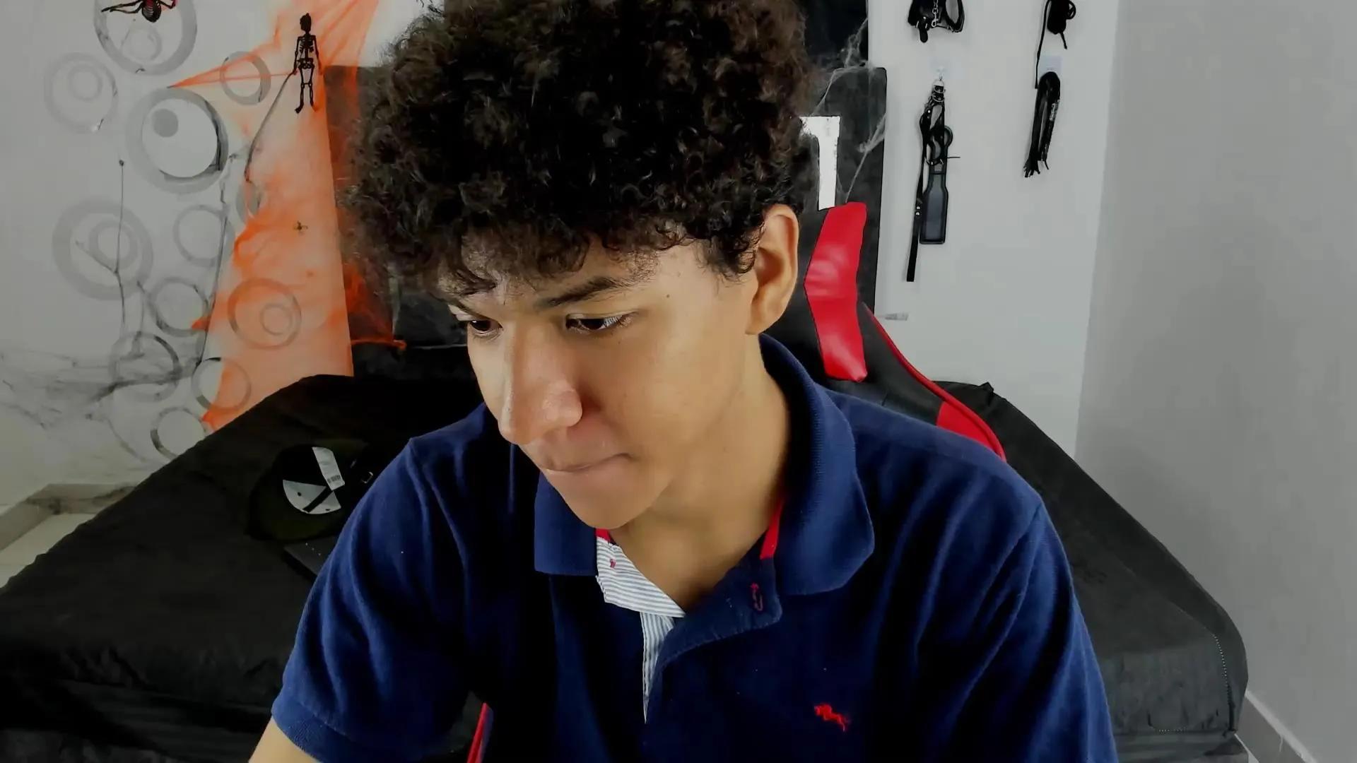 Sexy Maximo_Khalil from Cam4 Maximo_Khalil from Cam4