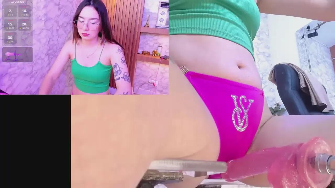 Discover 23 years old NicoleFerrel from Cam4 NicoleFerrel from Cam4