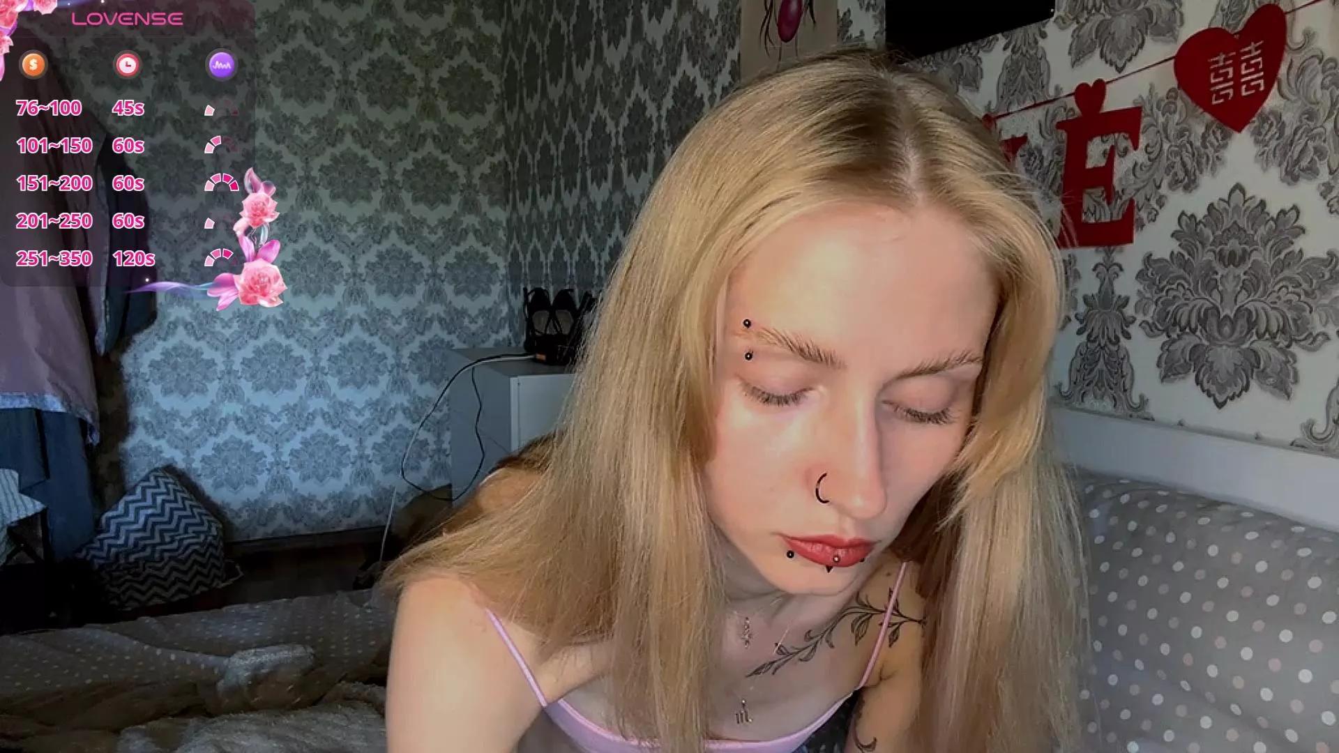 OdelinaBartram from Cam4