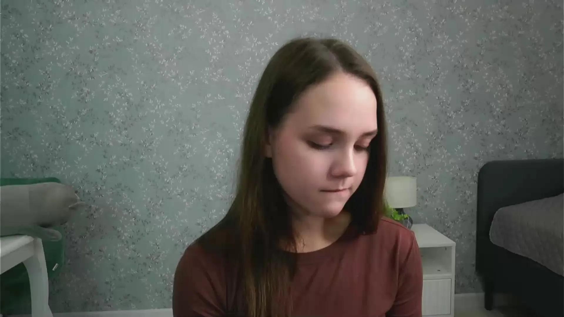 Discover Sara_cutie, she wants to masturbate for you Sara_cutie from Cam4