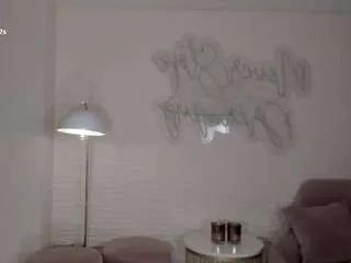 alessaromero from CamSoda