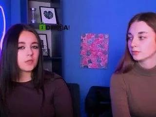 Explore cute escort Alisabliss alisabliss from CamSoda