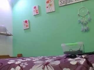 alisontitsmilk19 from CamSoda