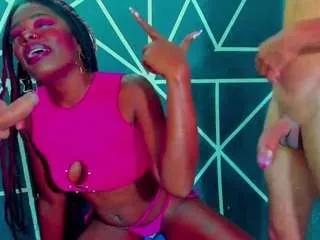 Discover 23 years old amored from CamSoda amored from CamSoda