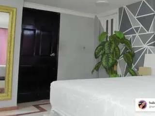 charolbruce from CamSoda