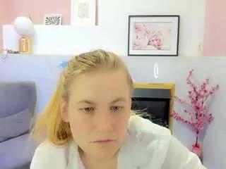 jadesoft from CamSoda