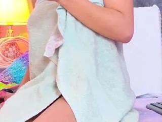 Discover Liateylor, she wants to masturbate for you liateylor from CamSoda