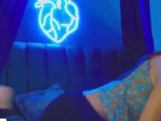 lunaa-mistyc from CamSoda