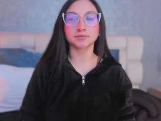 luucyjoness from CamSoda