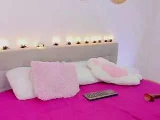 Offline madelanecoote on CamSoda