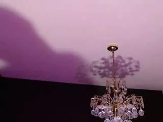 Offline madikeyhappyy on CamSoda