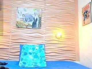 Explore 23 years old mia-pineda from CamSoda mia-pineda from CamSoda